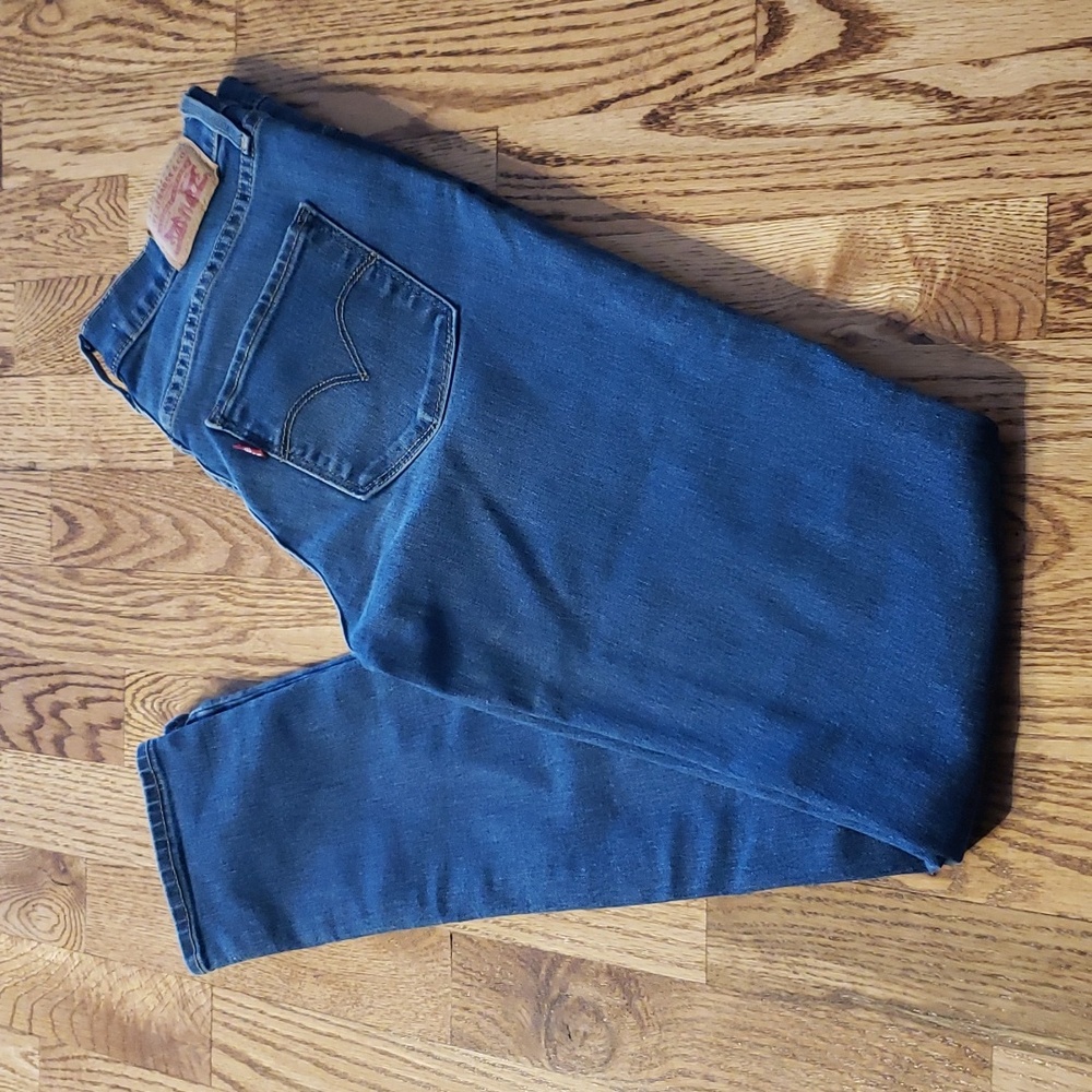 (26W/32L) Levi's 311 Shaping Skinny Jeans Contemporary Trendy Streetwear Denim